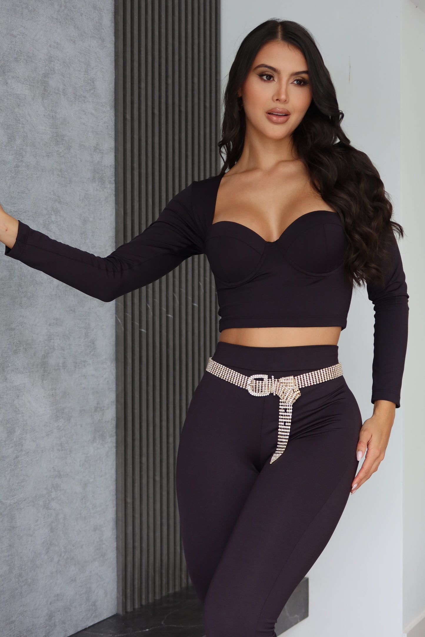 SET MARIANA