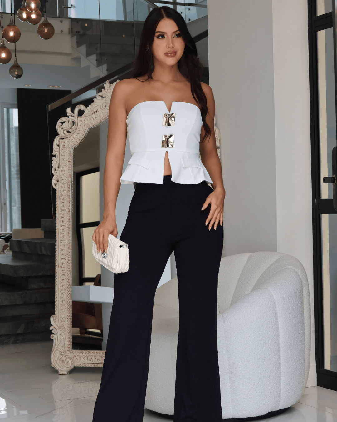 SET BLUSA BLANCA Y PANTALON