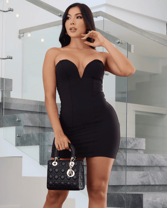 VESTIDO STRAPPLE ESCOTE